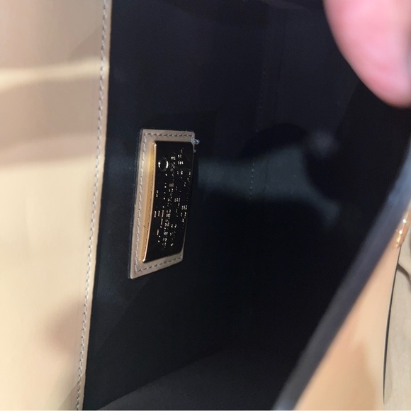 Valentino by Mario Valentino Honey Forever Leather Shoulder Bag in beige - Picture 6 of 7